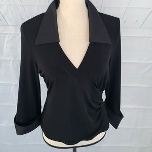 Black fitted dress blouse-